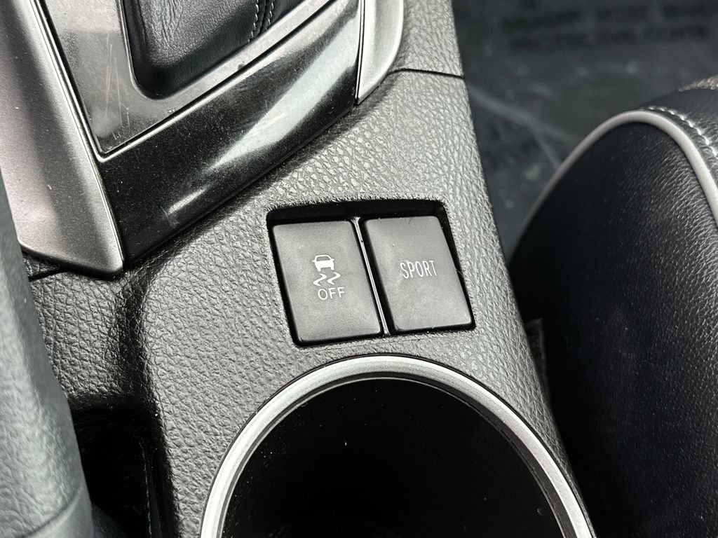 Used 2015 Toyota Corolla S FWD image 26