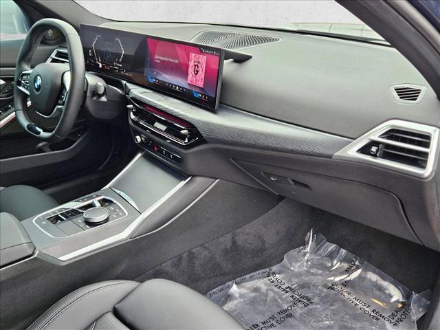 Used 2025 BMW 330i xDrive Sedan w/ M Sport Package image 22