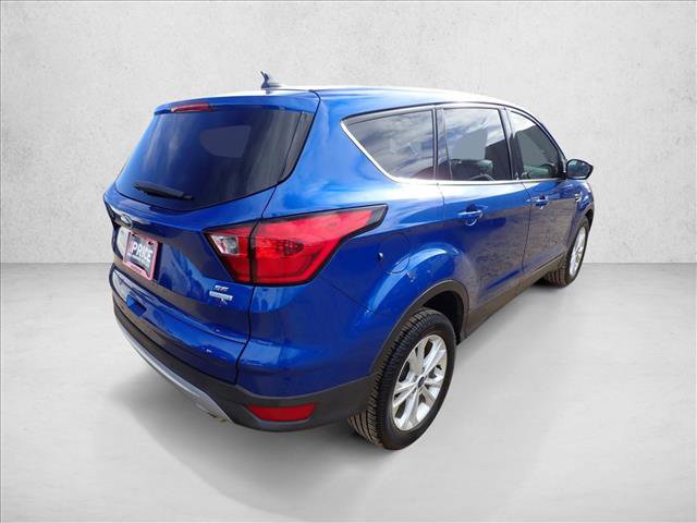 Used 2019 Ford Escape SE video 4