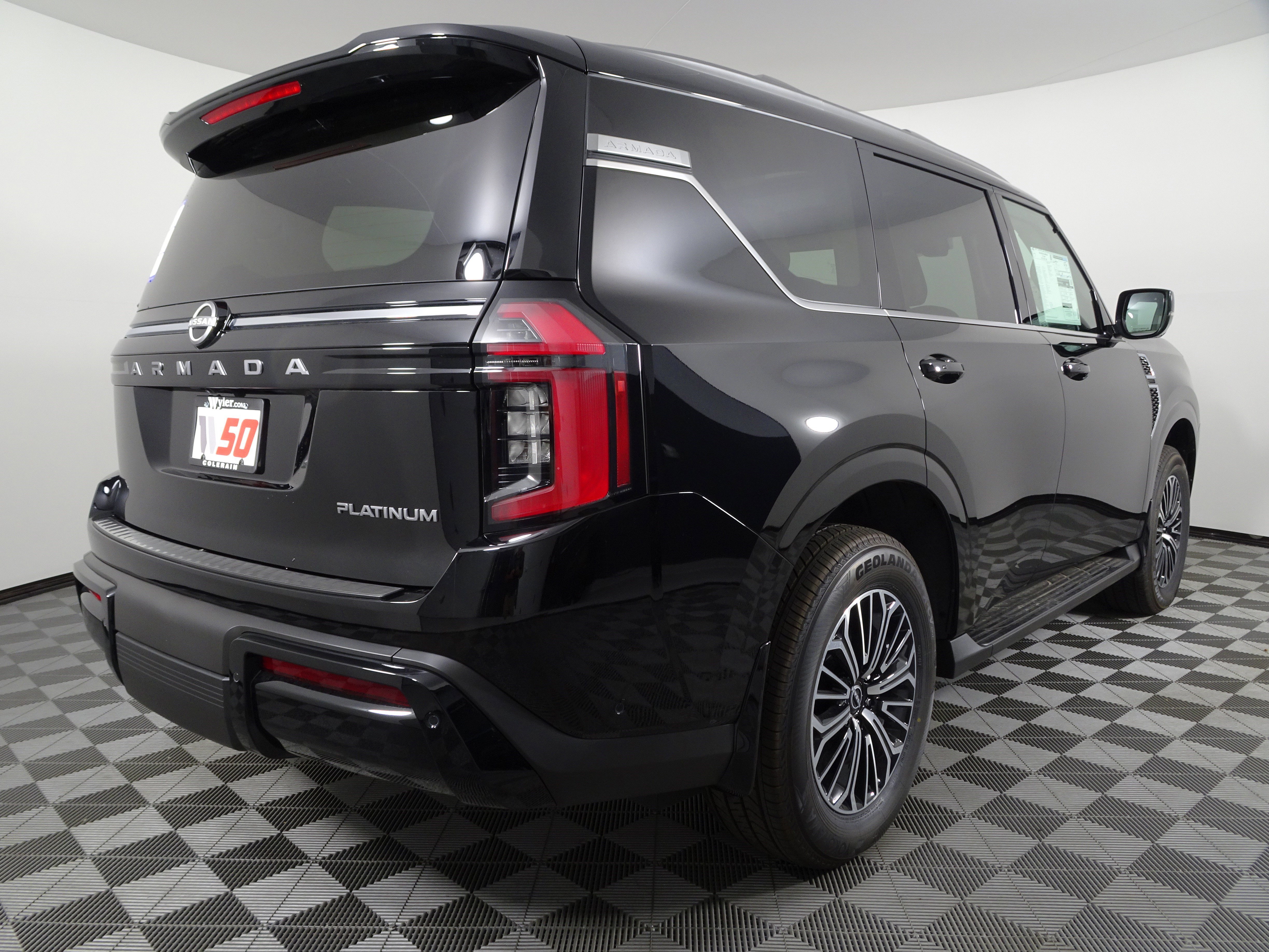 New 2026 Nissan Armada Platinum image 3