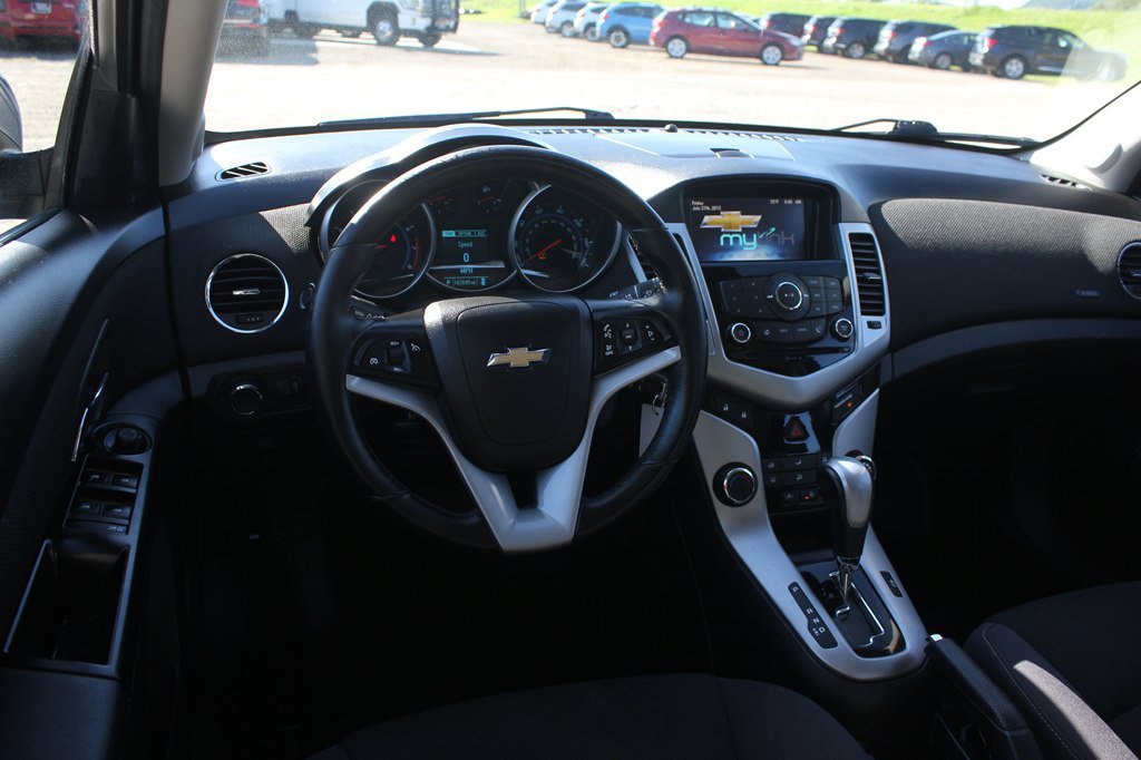 Used 2013 Chevrolet Cruze Eco FWD image 9