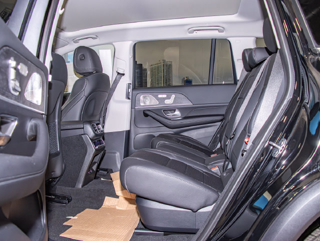 Certified 2026 Mercedes-Benz GLS 450 4MATIC image 22