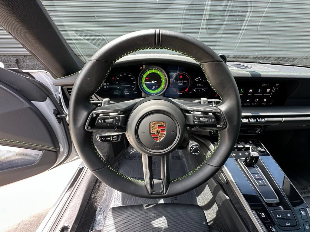 Certified 2024 Porsche 911 Carrera 4 AWD/4WD image 23