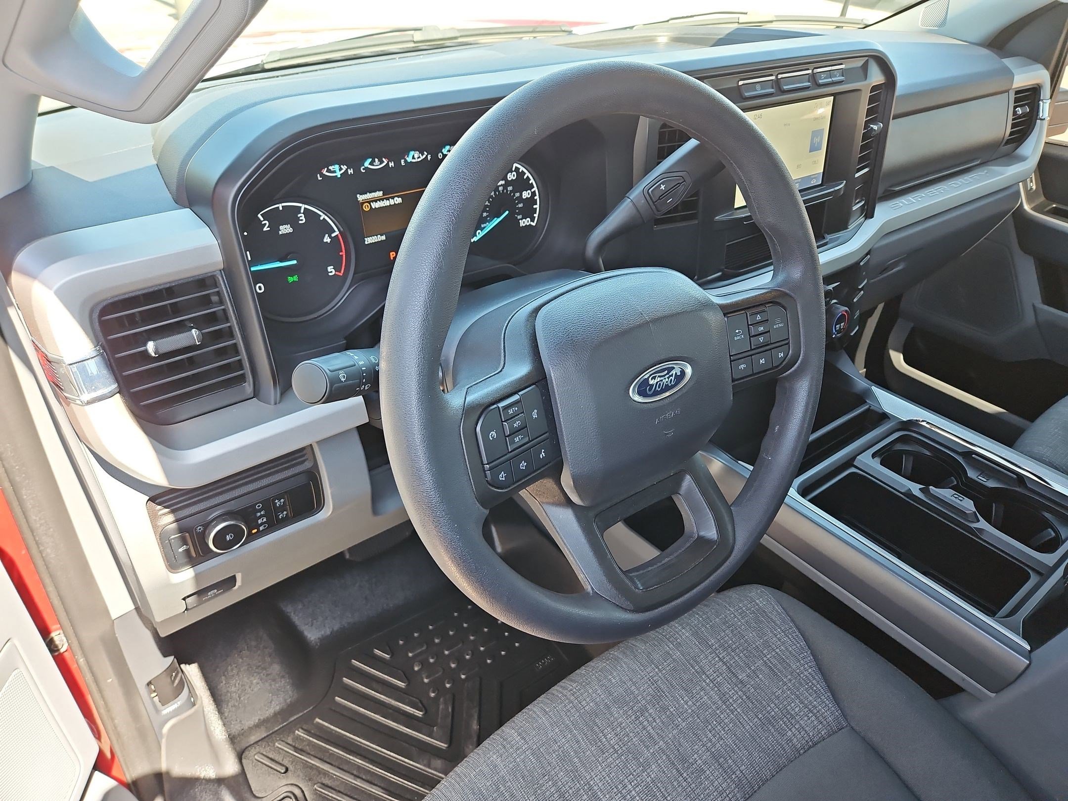 Used 2024 Ford F250 XLT w/ FX4 Off-Road Package image 14