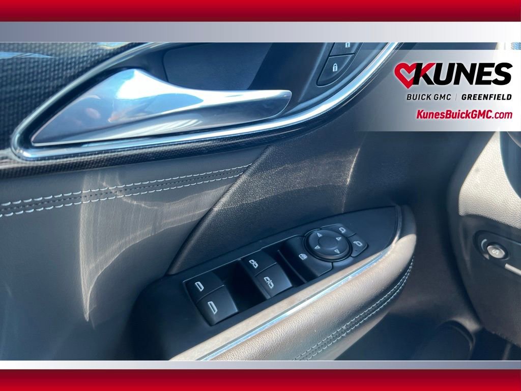 Used 2023 Buick Envision Preferred FWD image 24