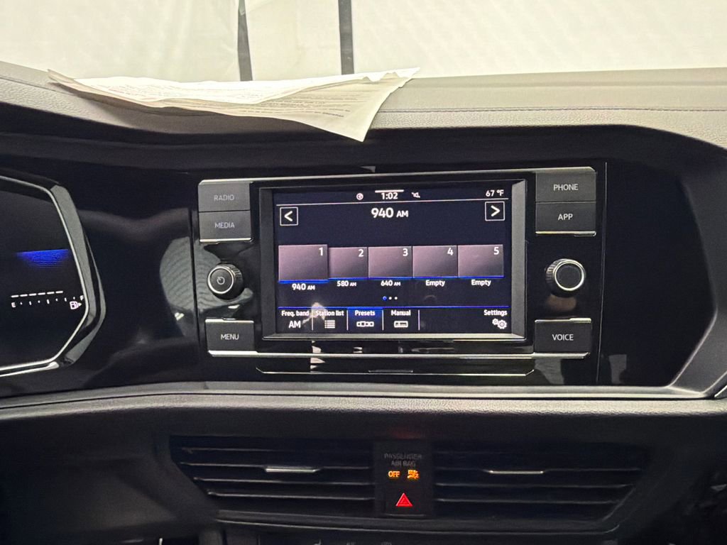 Used 2024 Volkswagen Jetta Sport FWD image 25