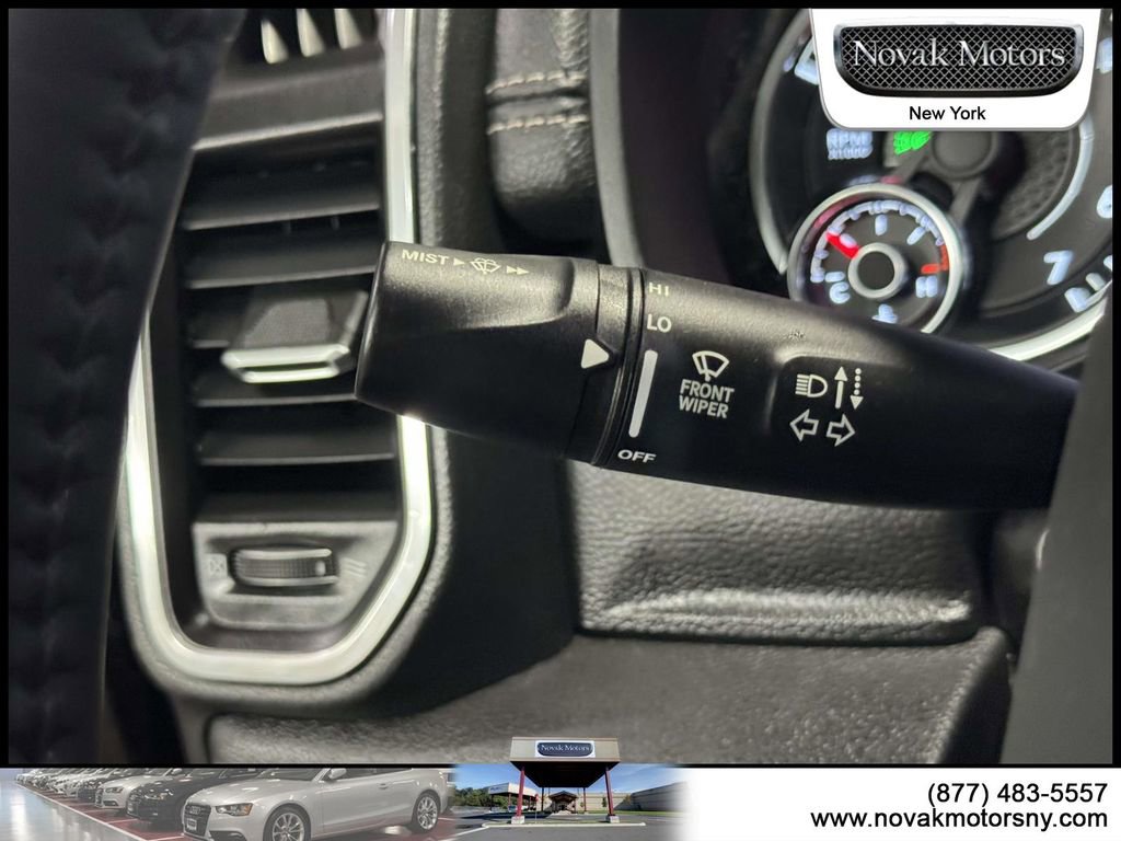 Used 2023 RAM 1500 Laramie AWD/4WD image 20