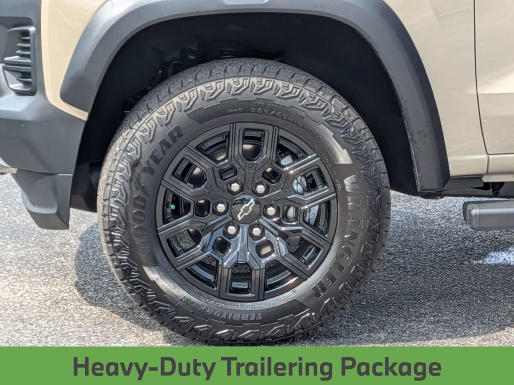 Used 2024 Chevrolet Colorado Trail Boss w/ Advanced Trailering Package AWD/4WD image 12