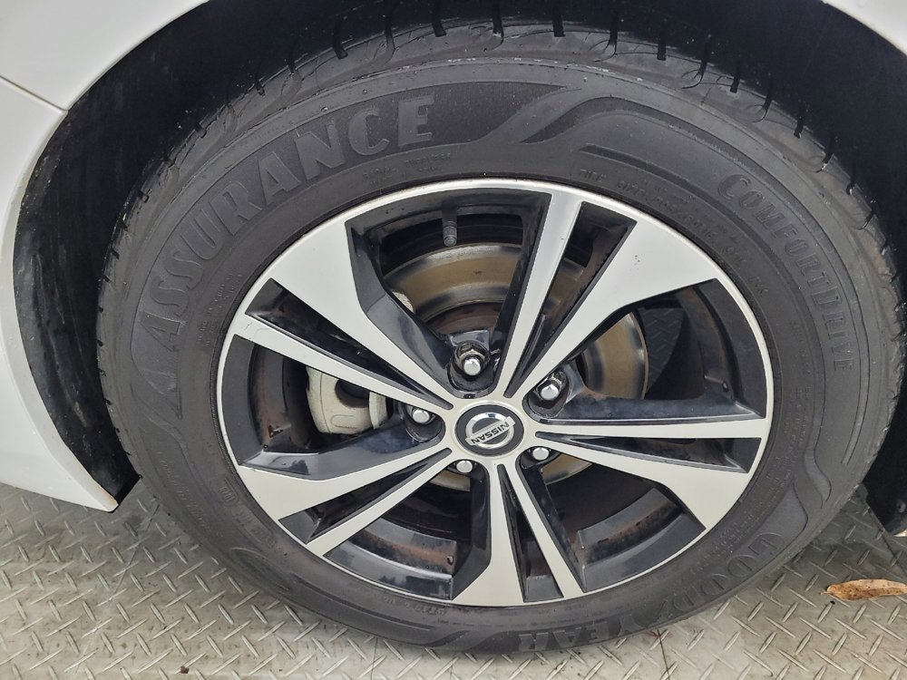 Used 2021 Nissan Sentra SV image 31