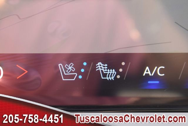 New 2026 Chevrolet Traverse RS w/ LPO, Floor Liner Package FWD image 36