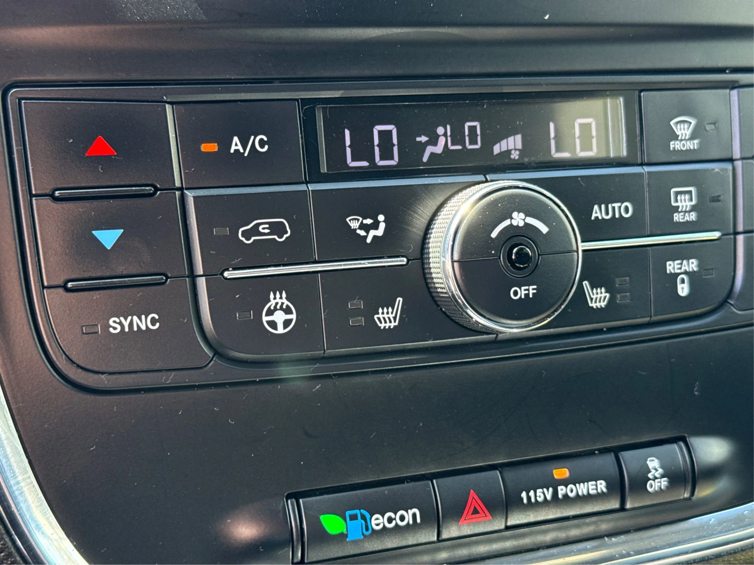 Used 2019 Dodge Grand Caravan GT FWD image 29