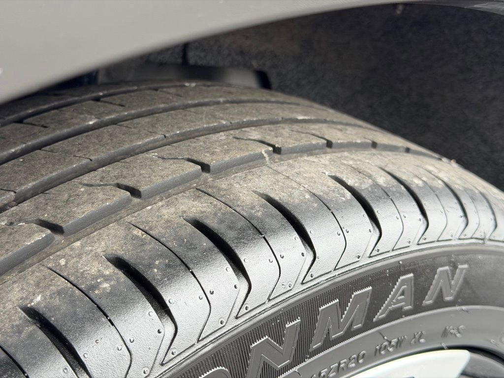 Used 2023 Mitsubishi Outlander SEL image 46