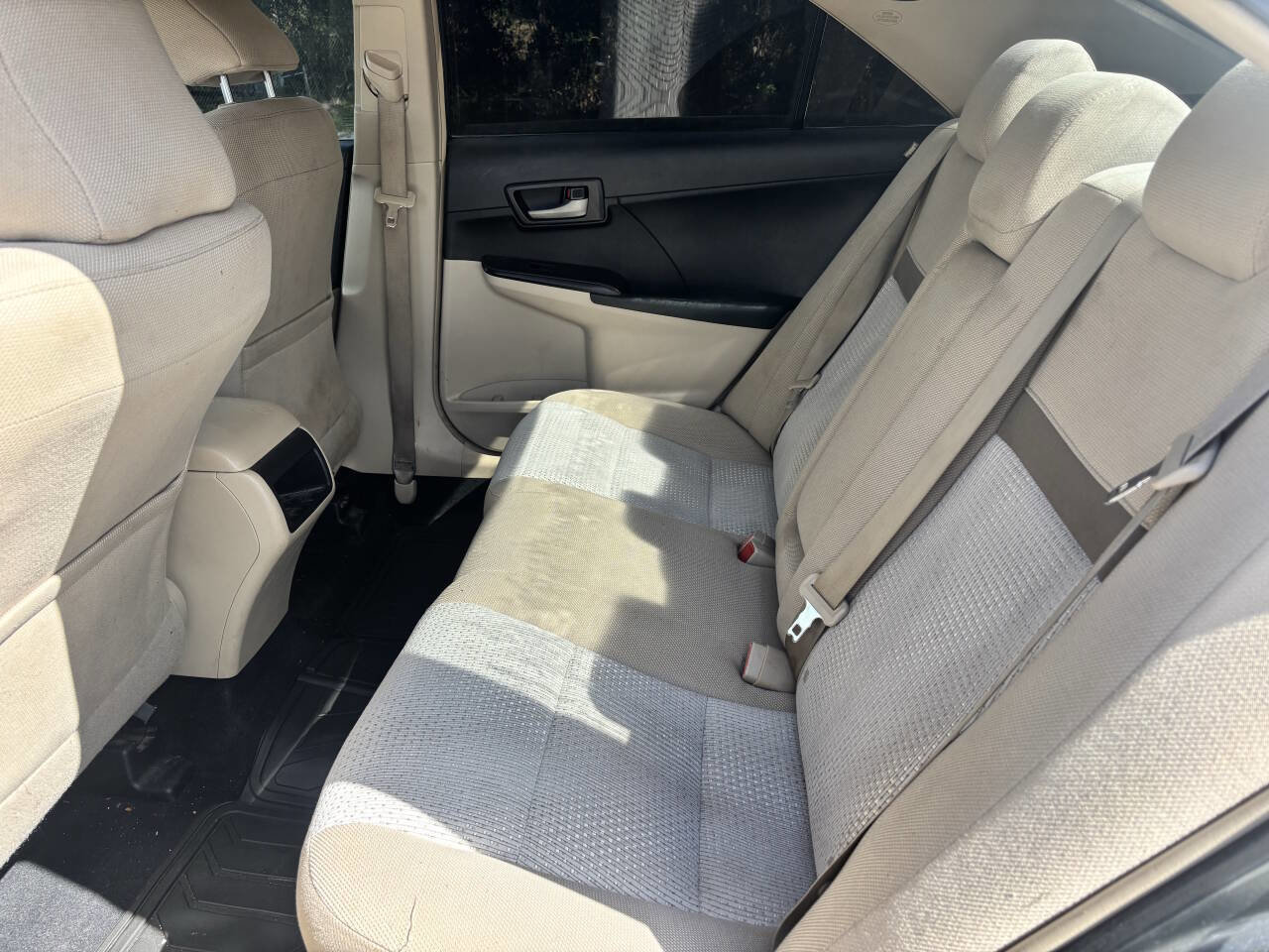 Used 2012 Toyota Camry L FWD image 6