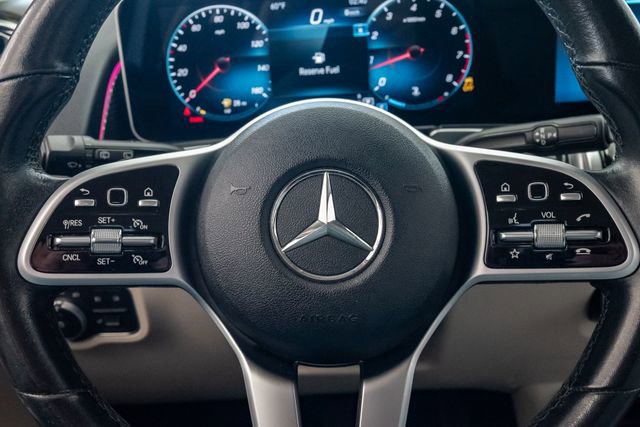 Used 2021 Mercedes-Benz GLB 250 w/ Premium Package image 13