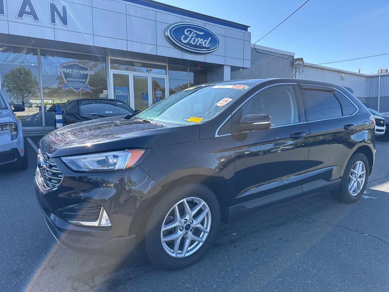 Used 2021 Ford Edge SEL w/ Convenience Package AWD/4WD image 1