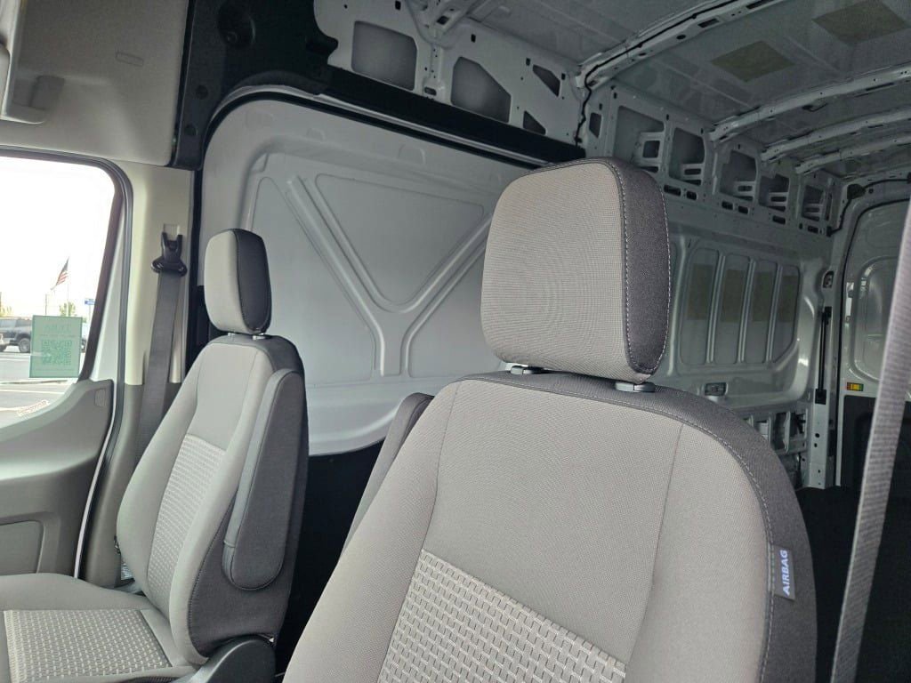 New 2026 Ford Transit 350 148 High Roof Extended RWD image 16