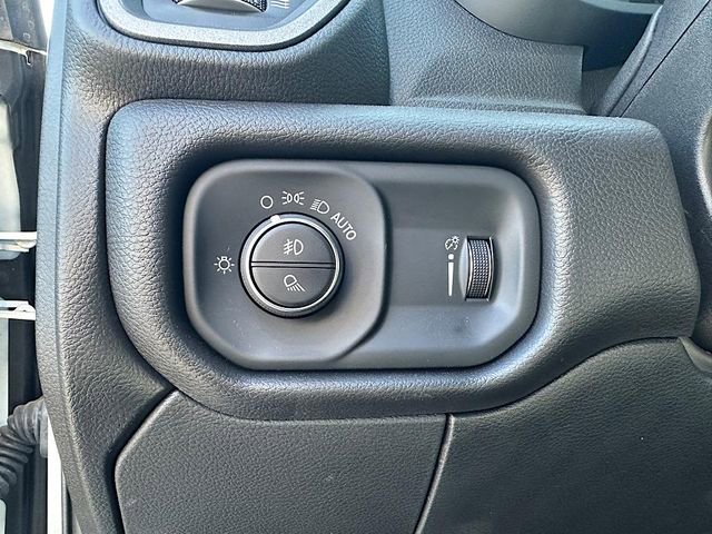 New 2024 RAM 2500 Tradesman w/ Chrome Appearance Group image 17