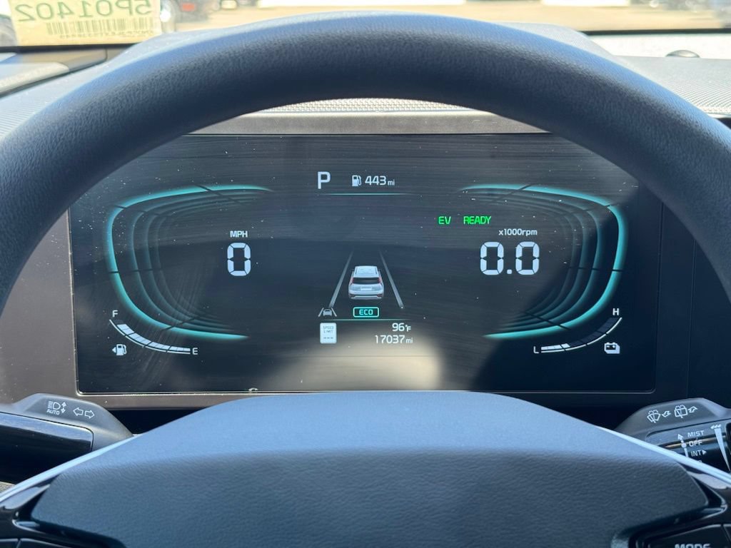 Used 2026 Kia Niro LX FWD image 14
