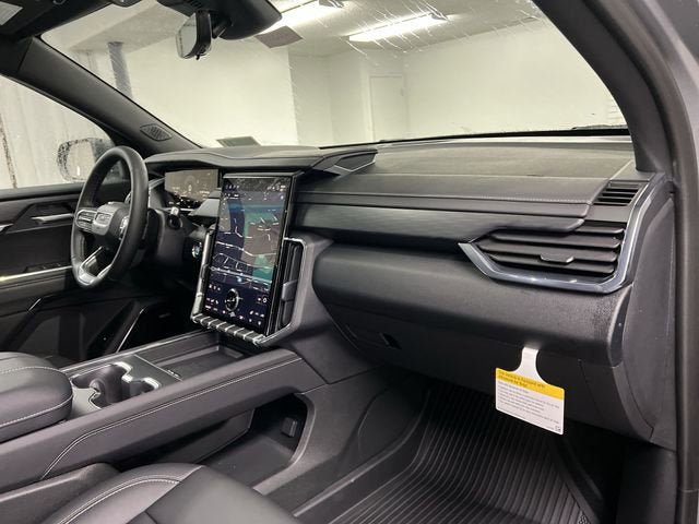 New 2026 GMC Acadia Elevation w/ Black Edition AWD/4WD image 29