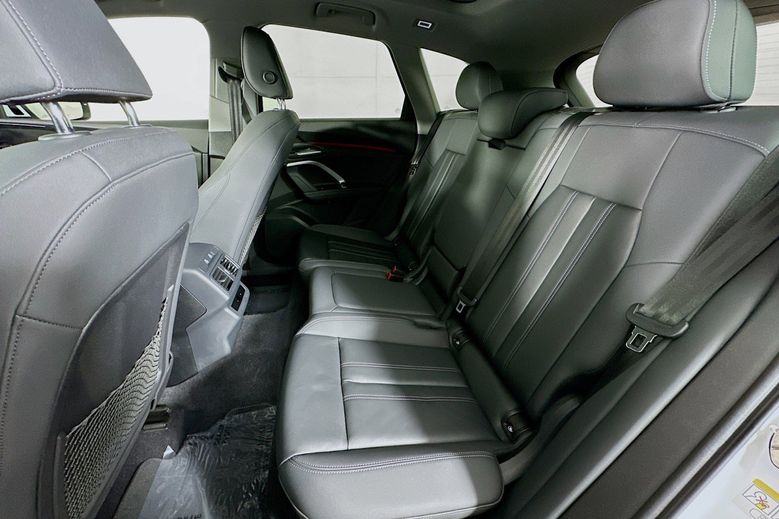 Used 2025 Audi Q5 Premium w/ 19" Wheel Package AWD/4WD image 9