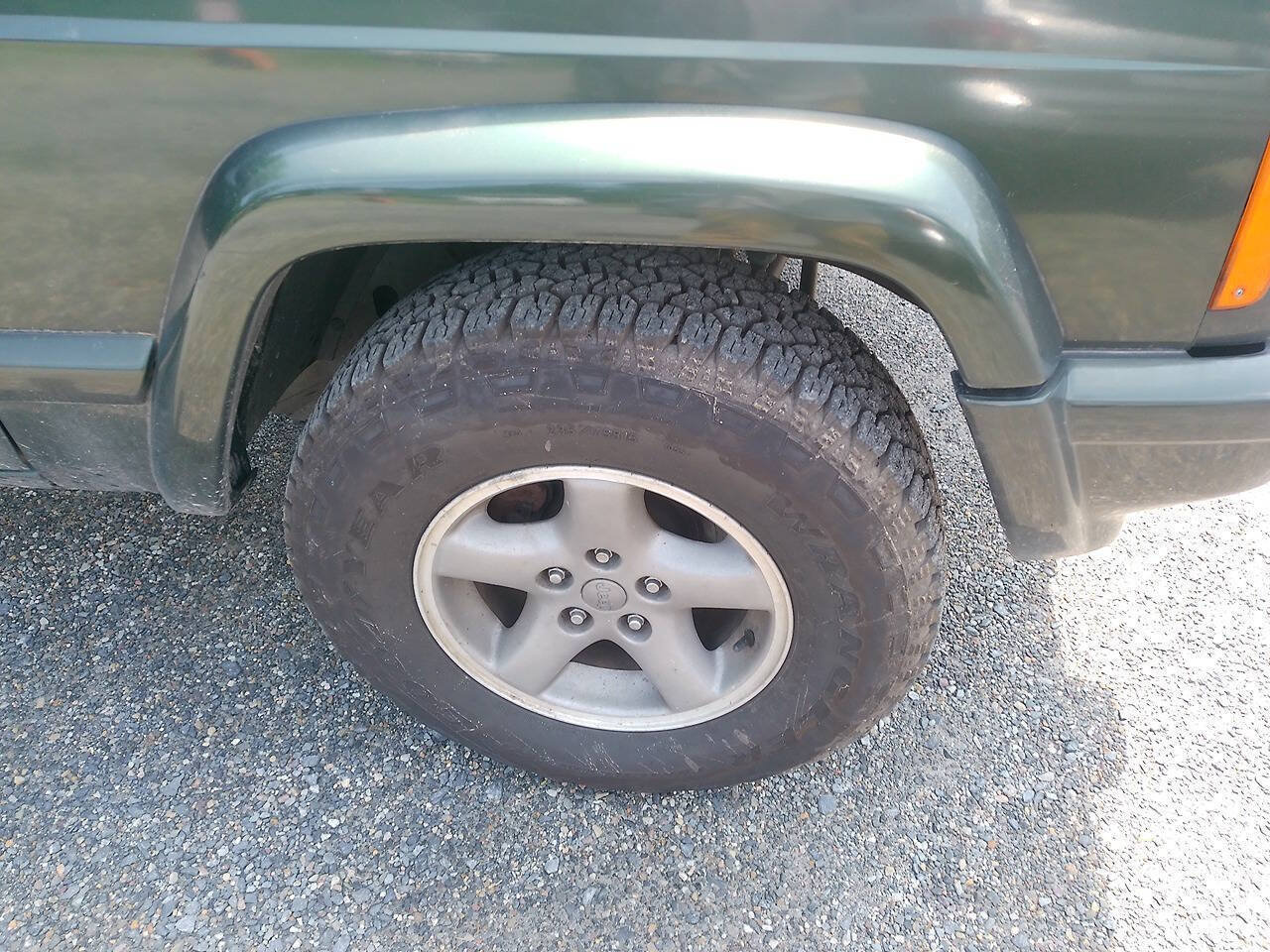 Used 1998 Jeep Cherokee Classic AWD/4WD image 8
