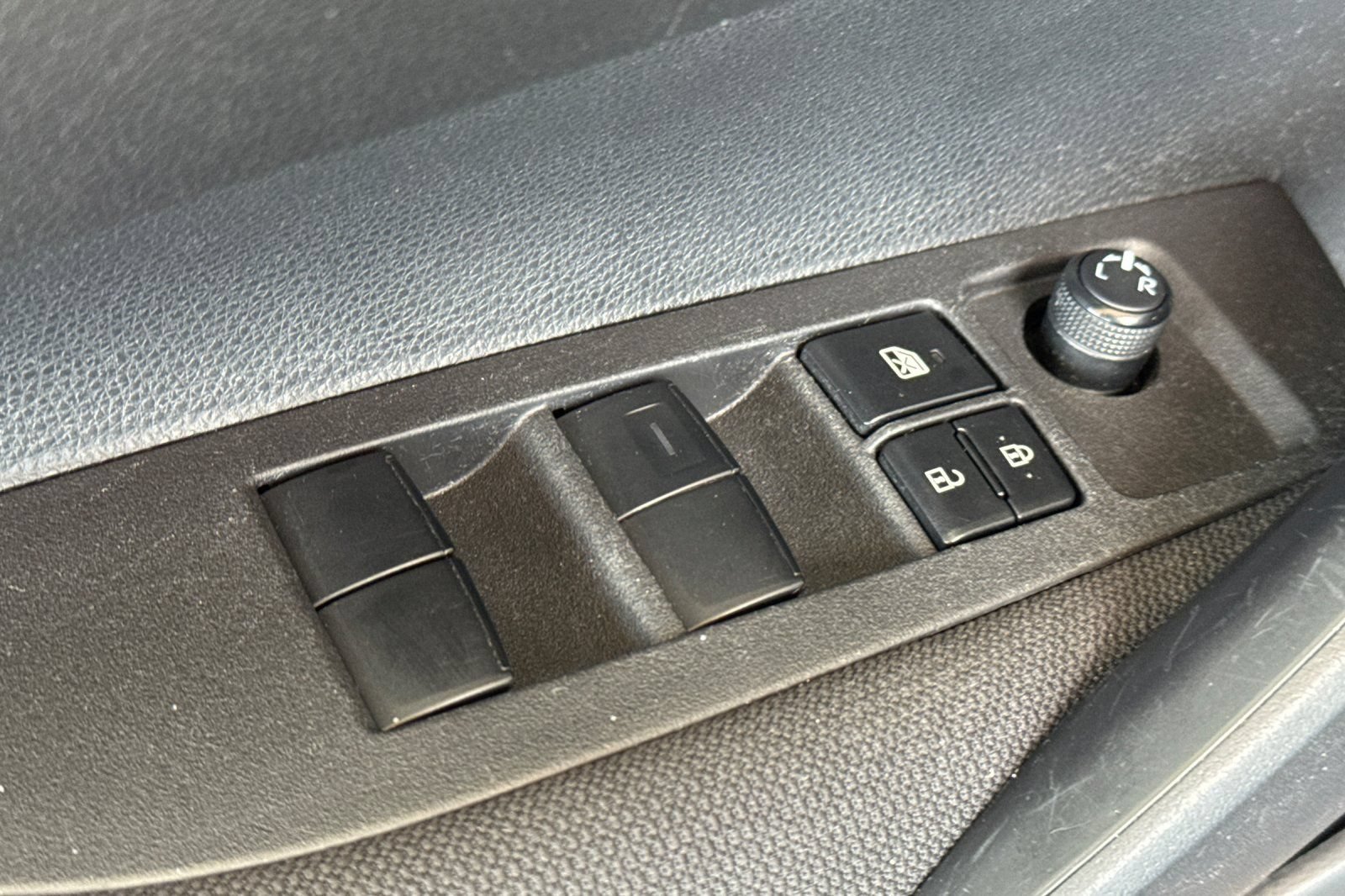 Certified 2024 Toyota Corolla LE FWD image 14