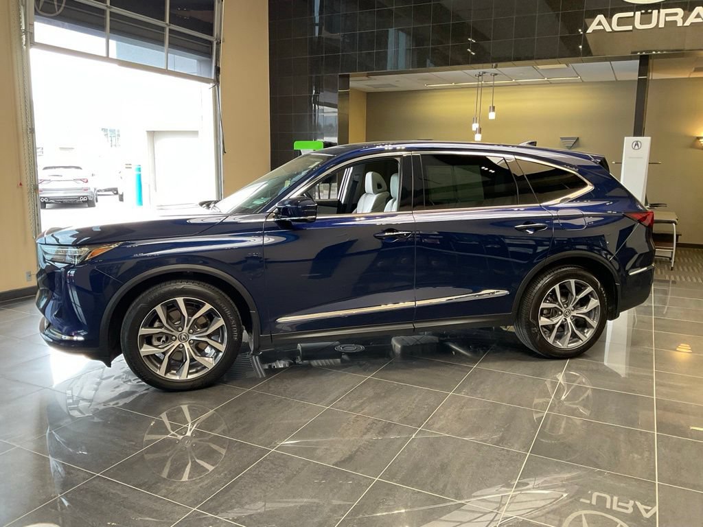Certified 2024 Acura MDX w/ Technology Package AWD/4WD image 4