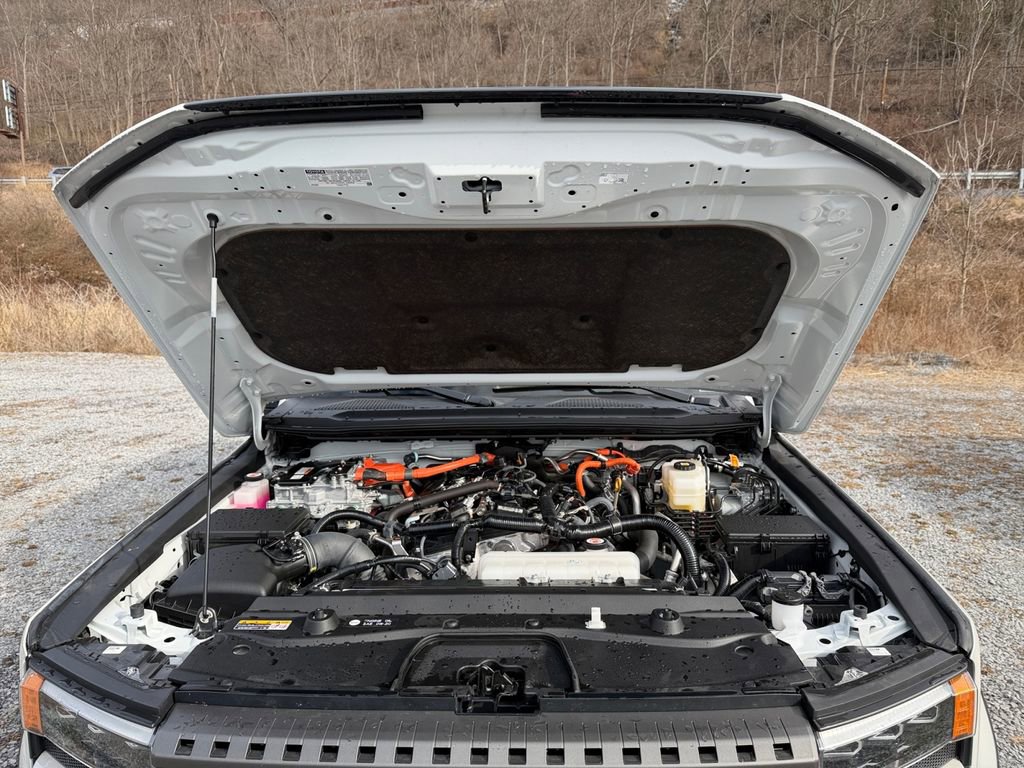 Used 2024 Toyota Land Cruiser w/ Premium Package image 33