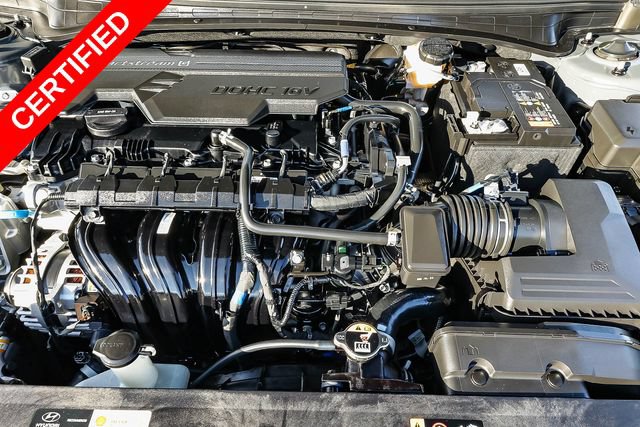 Used 2025 Hyundai Elantra Sport FWD image 12