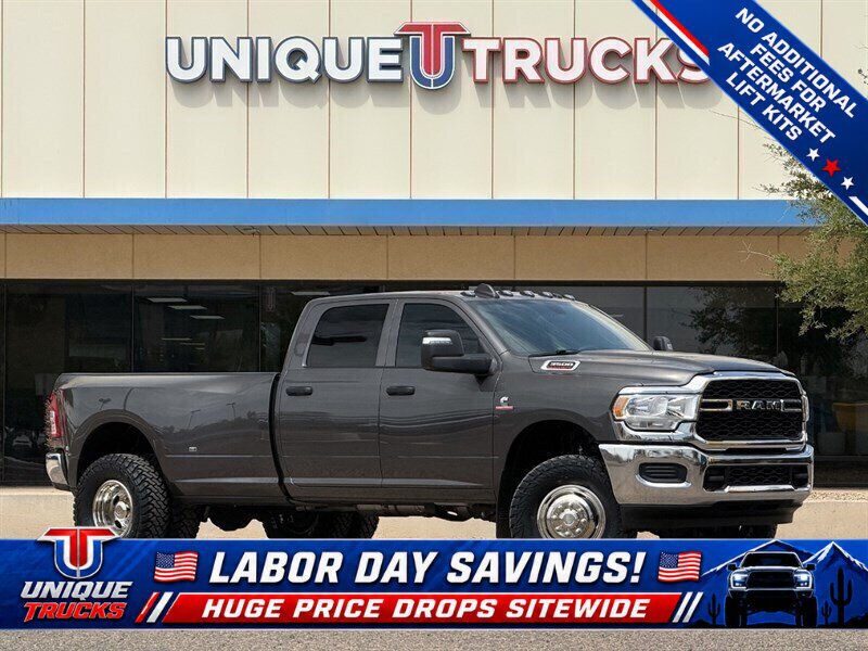 Used 2024 RAM 3500 Tradesman w/ Chrome Appearance Group AWD/4WD video 1