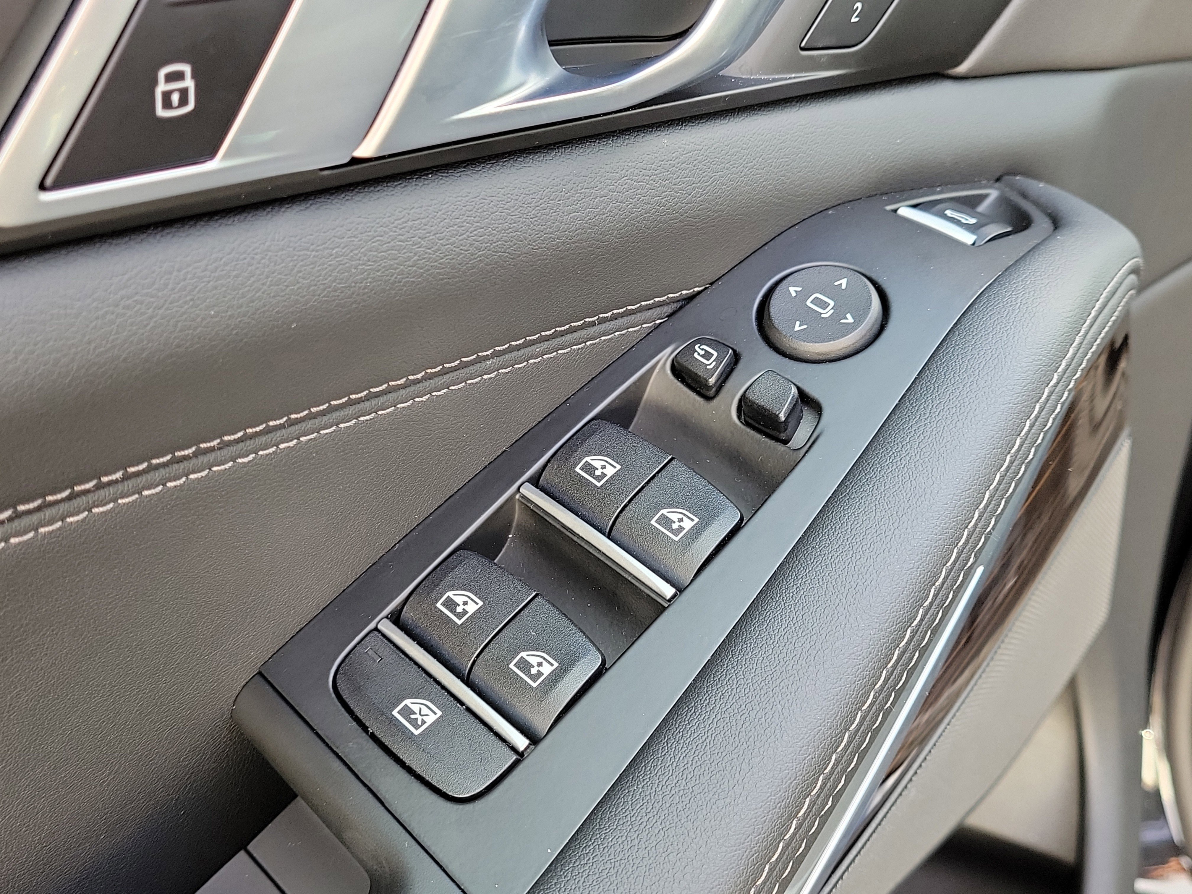 Used 2026 BMW X5 sDrive40i image 20