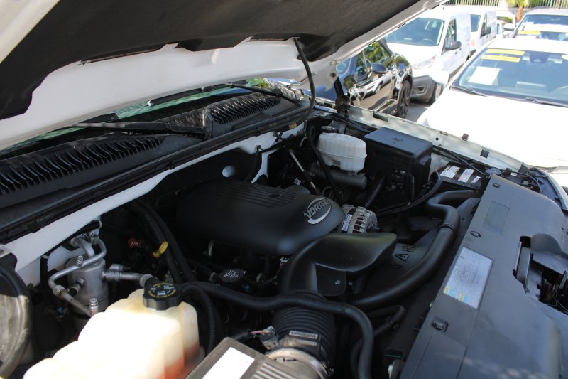 Used 2006 Chevrolet Silverado 3500 2WD Regular Cab image 16