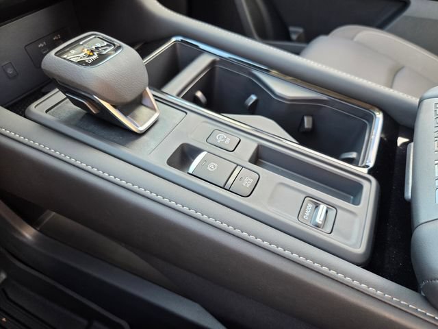 New 2026 Nissan Pathfinder SL FWD image 20
