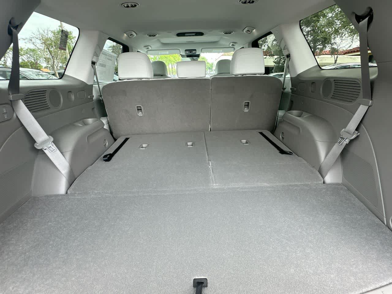 New 2026 Hyundai Palisade SEL Premium FWD image 25