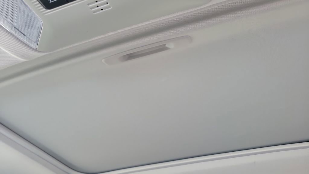 Certified 2025 Toyota RAV4 XLE w/ Convenience Package image 20