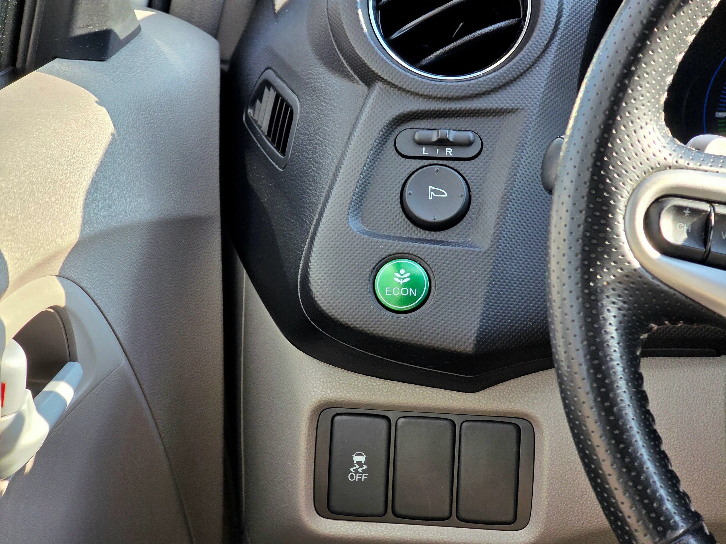 Used 2014 Honda Insight EX image 25