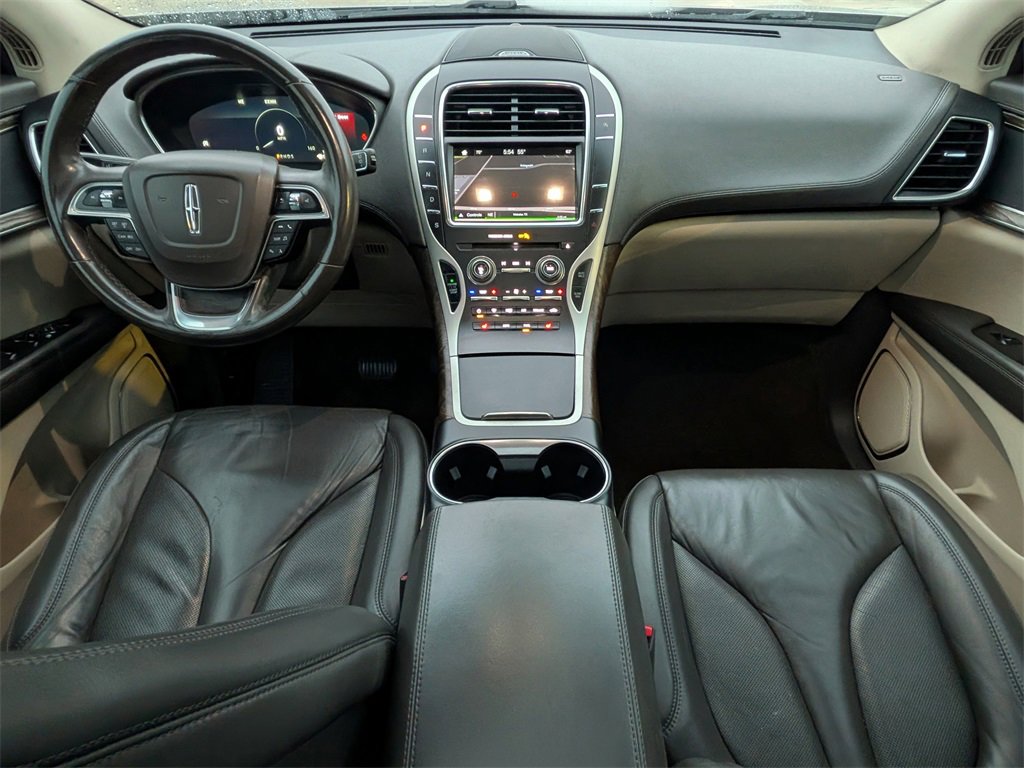 Used 2019 Lincoln Nautilus Select image 27