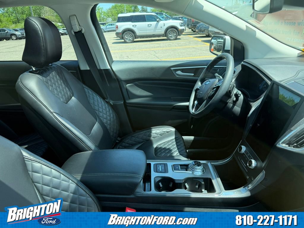 Certified 2024 Ford Edge Titanium w/ Equipment Group 301A AWD/4WD image 9