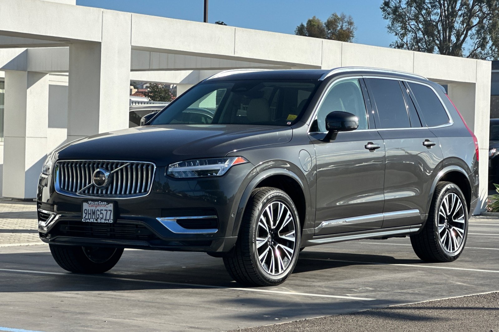 Certified 2023 Volvo XC90 T8 Plus w/ Protection Package AWD/4WD image 8