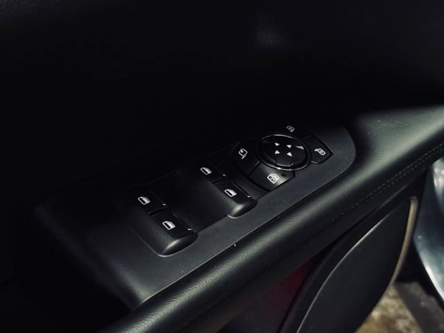 Used 2022 Lincoln Nautilus Reserve w/ Luxury Package AWD/4WD image 17