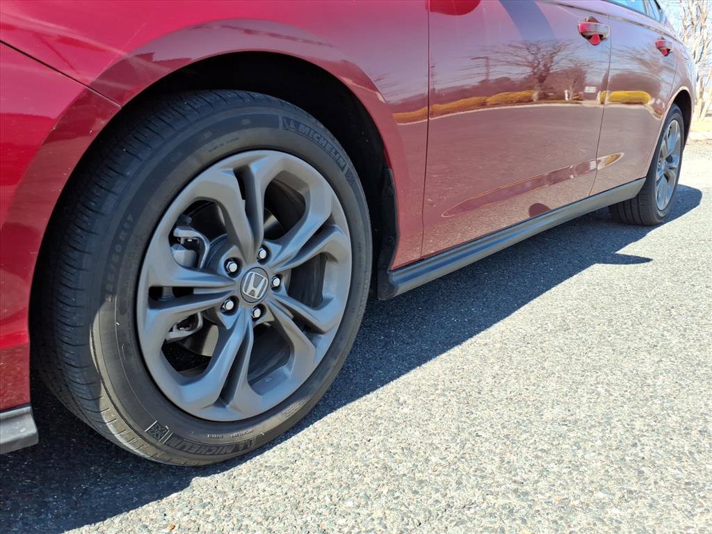 Used 2024 Honda Accord EX image 9