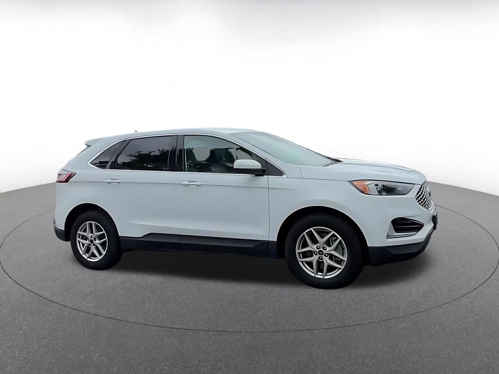 Used 2024 Ford Edge SEL video 2