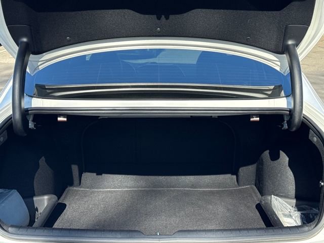 Certified 2023 Hyundai Sonata Limited w/ Cargo Package image 11