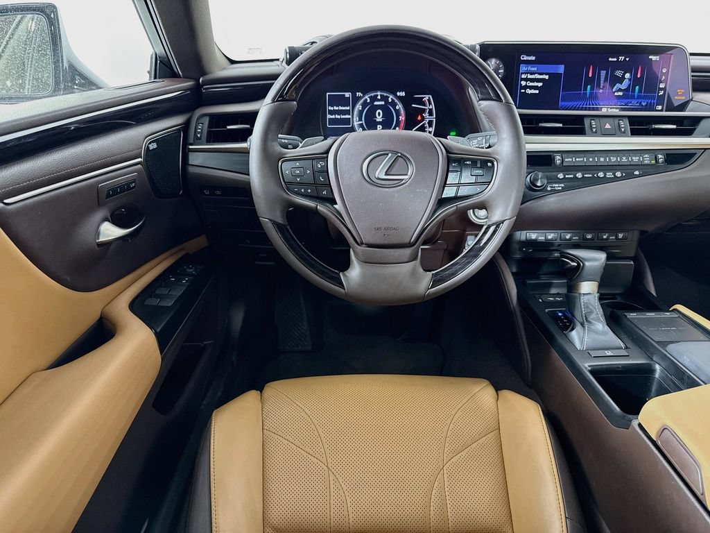 Used 2019 Lexus ES 350 Ultra Luxury w/ Accessory Package 2 FWD image 23