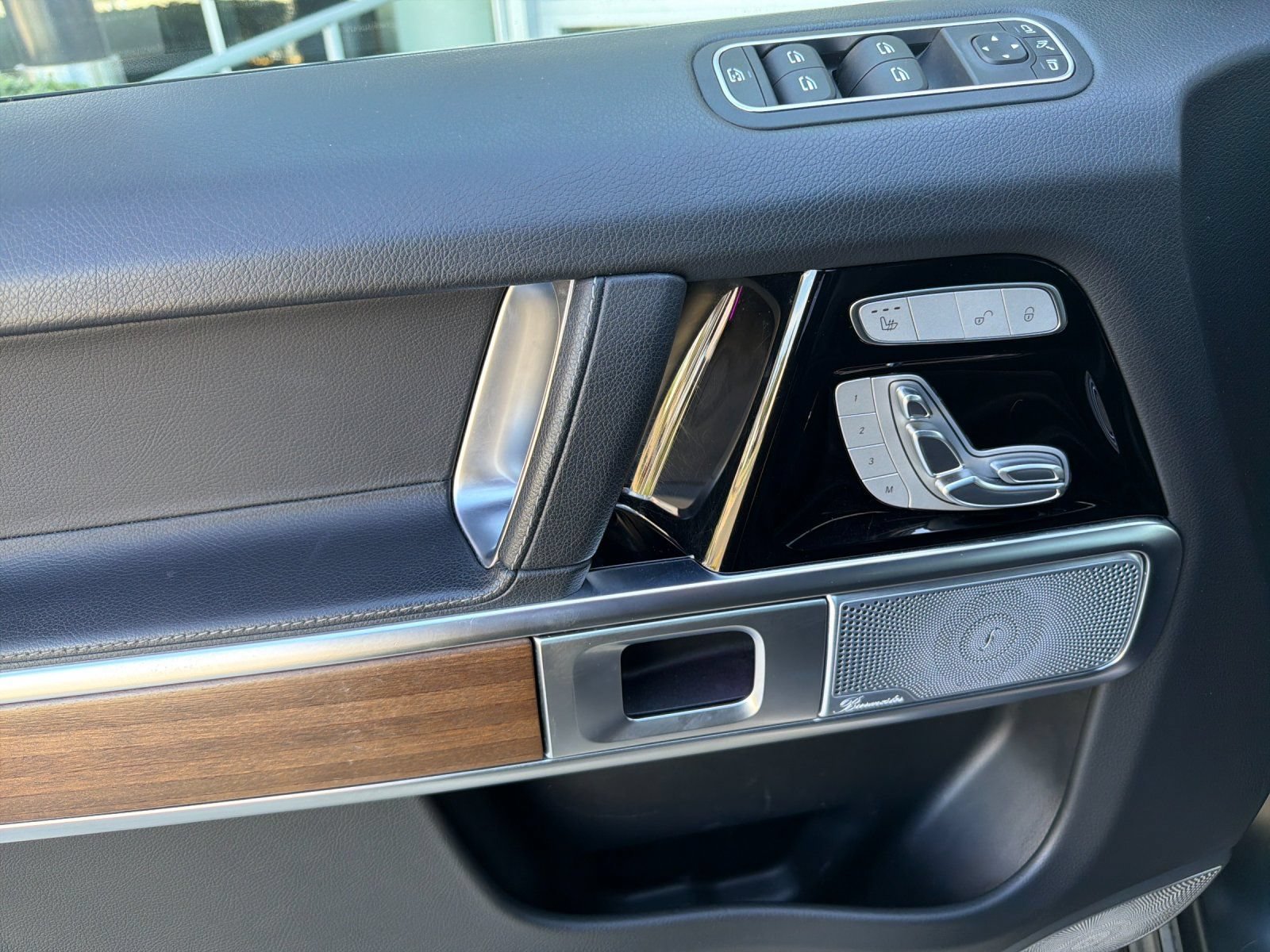 Used 2022 Mercedes-Benz G 550 image 10