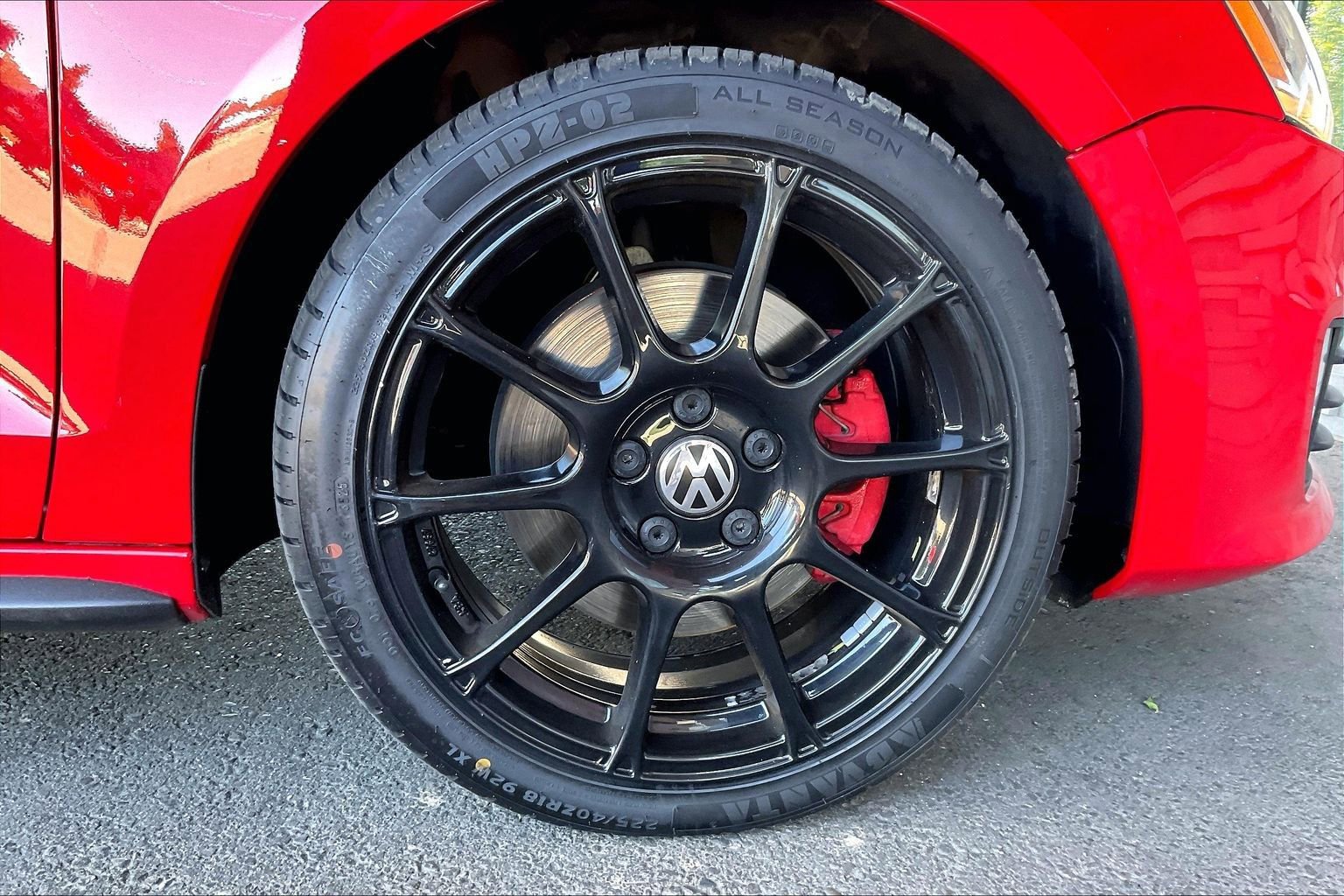 Used 2012 Volkswagen Jetta GLI FWD image 21