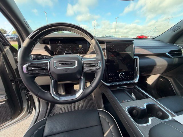 Used 2026 GMC Acadia Denali w/ Super Cruise Package AWD/4WD image 17