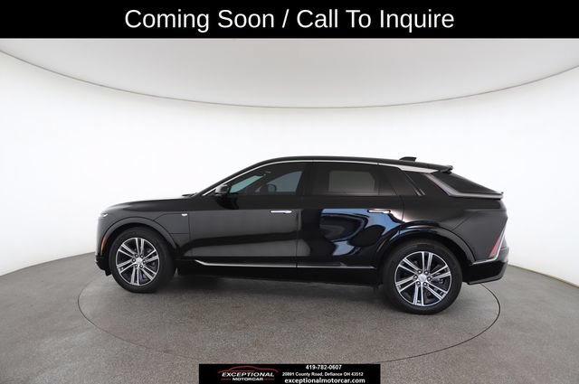 Used 2024 Cadillac Lyriq Luxury AWD/4WD image 14