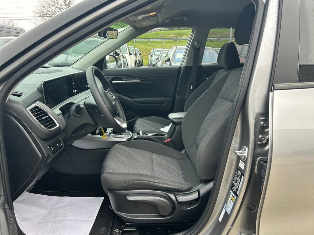 Used 2024 Kia Seltos LX image 10