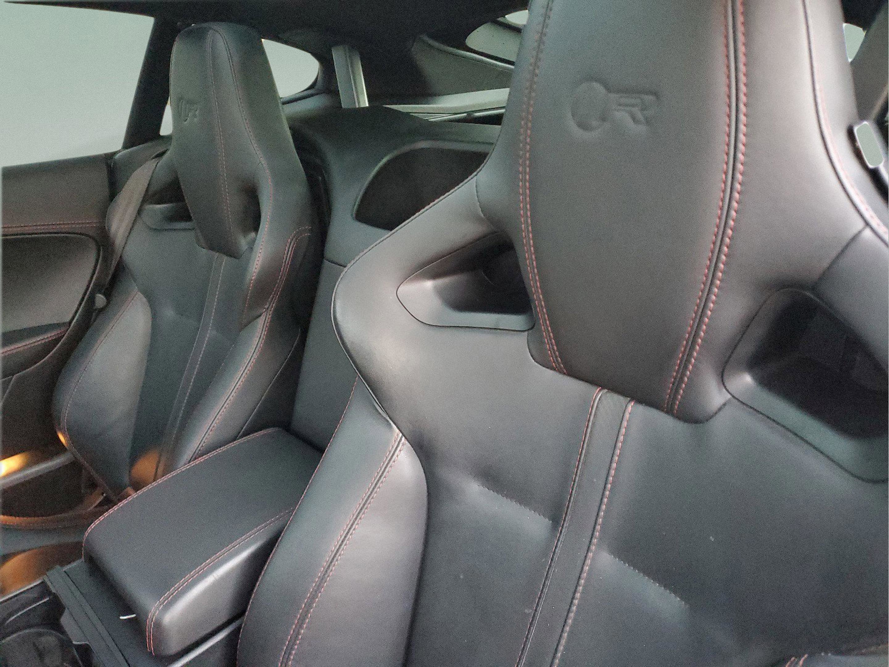 Used 2016 Jaguar F-TYPE R image 8